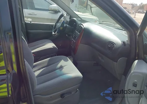 2005 Chrysler Town & Country from USA, damaged, VIN 1C4GP45R55B439277